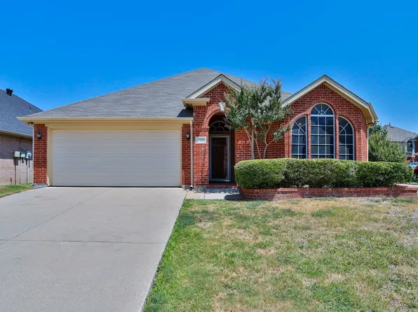 10100 Star Fish St, Fort Worth, TX 76244