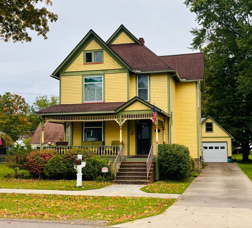 303 S East St - Property Image