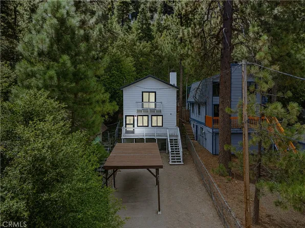 2021 Mojave Scenic Dr, Wrightwood, CA 92397