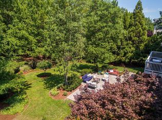 313 Meadowmont Ln, Chapel Hill, NC 27517