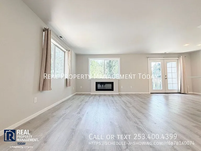 2804 12th Avenue Ct NW — Photo 8
