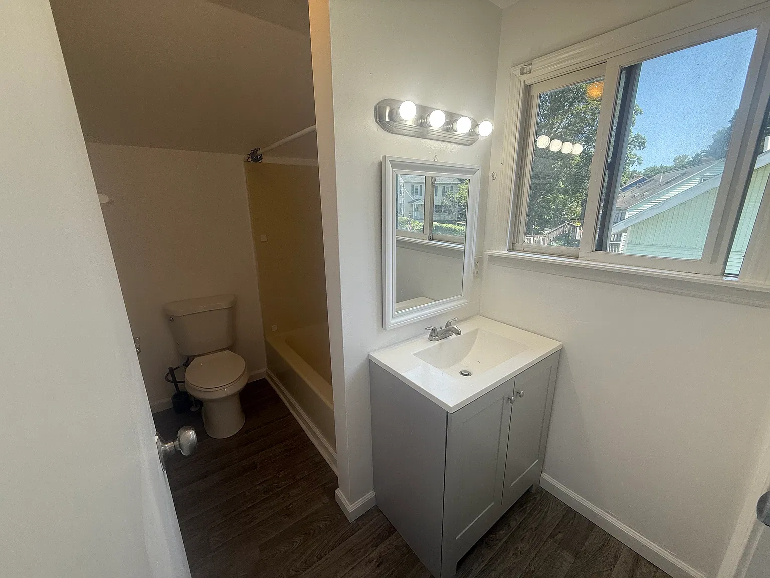 2 bed, $1,395 — Photo 4