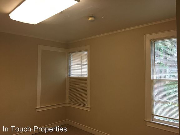 2nd image of 301 E Ann St APT A2