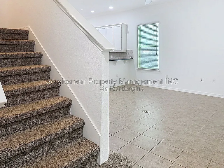 9428 Woodcrane Dr — Photo 5