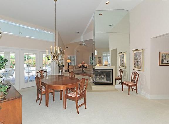 4th image of 801 Lake Vista Ct