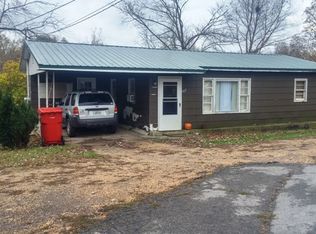 505 School St, Bloomfield, MO 63825