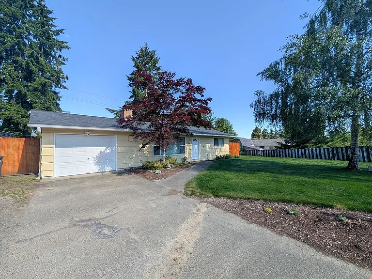 3806 Pineneedle Dr NE — Photo 20