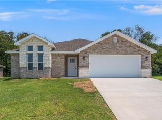 3503 N Wiley Dr, Siloam Springs, AR 72761