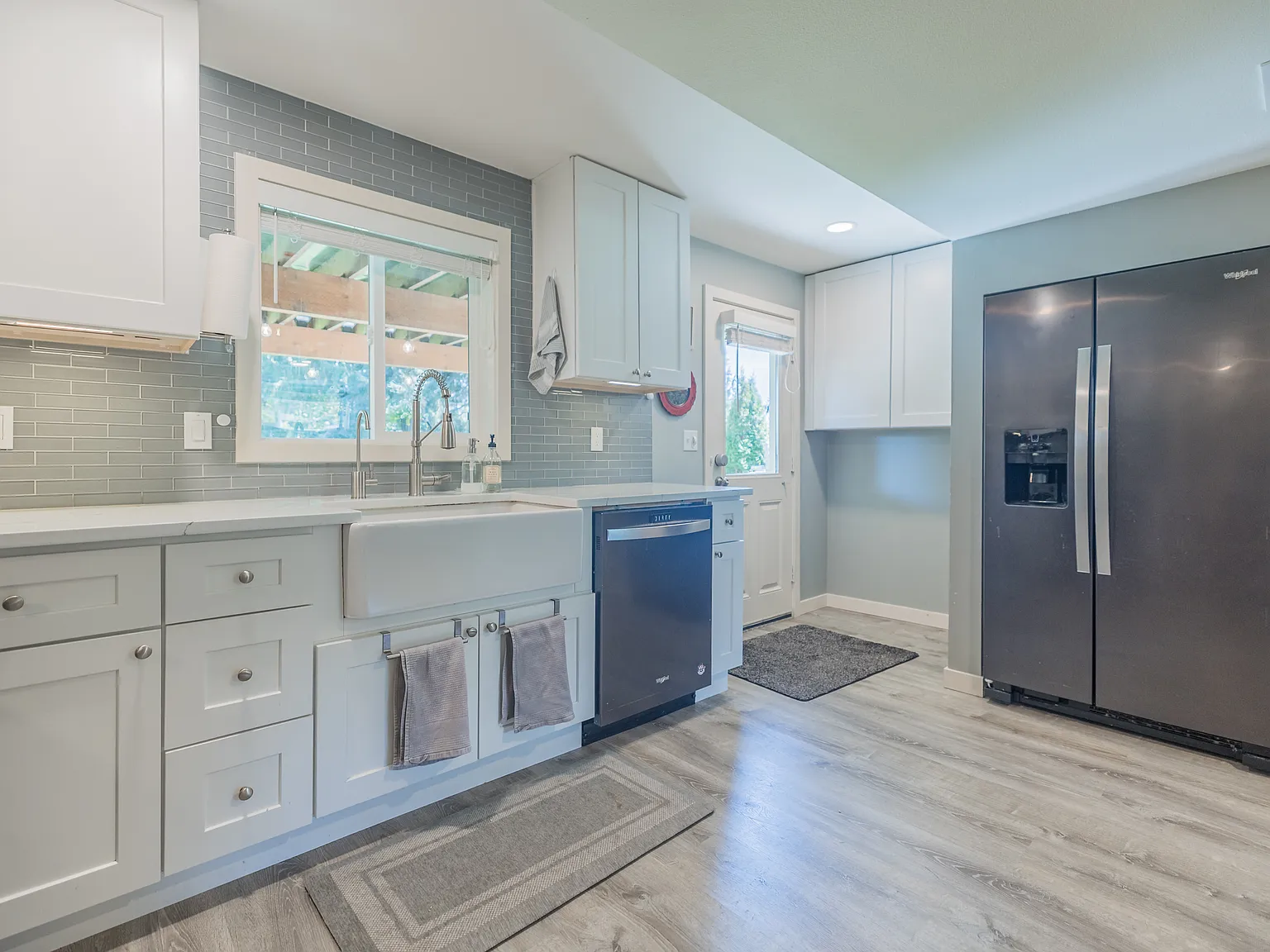 2 bed, 1330 sqft, $2,250 — Photo 4