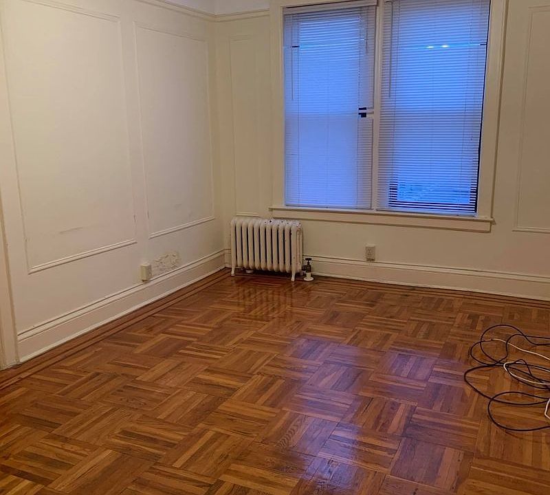 1st image of 957 67th St #Z2