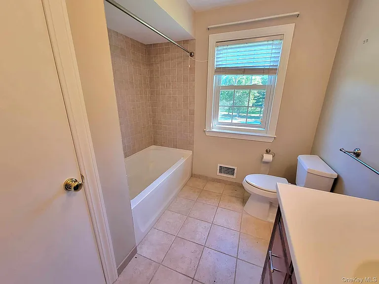 27 Weathervane Dr #21 — Photo 8
