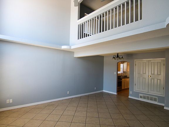 2nd image of 472 Valle Calido Dr