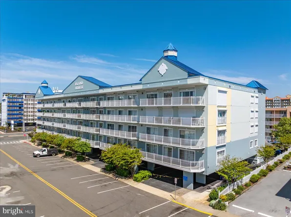 16 138th St Unit 405, Ocean City, MD 21842