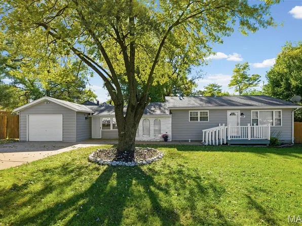 120 Walnut St, Cahokia, IL 62206