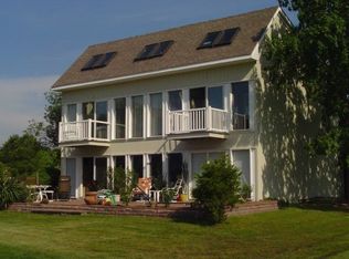 1 Goldeneye Ct, Berlin, MD 21811