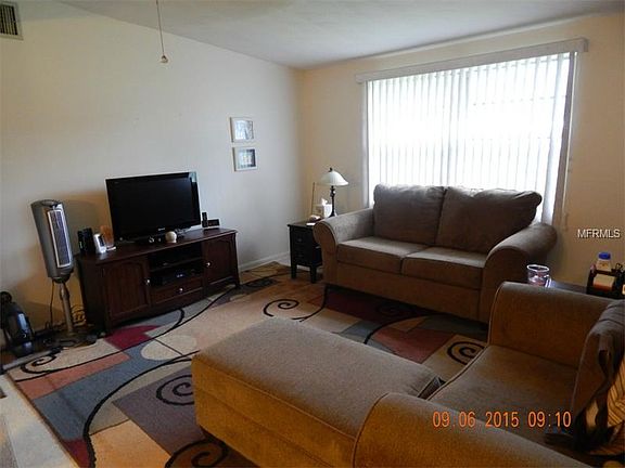 4th image of 1009 Barbour Dr