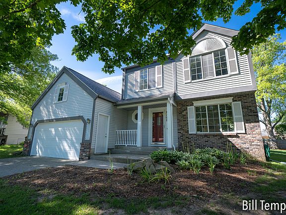 2nd image of 2108 Innwood Dr SE
