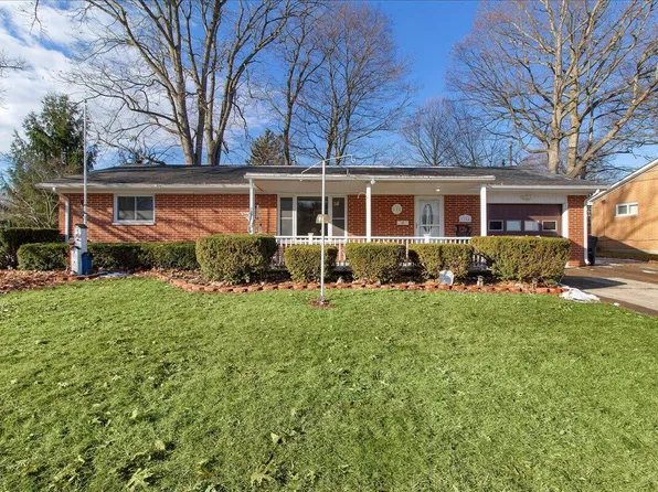 1184 Erie St, Bellefontaine, OH 43311
