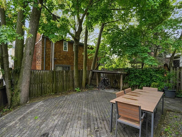 8 Florence St #0 — Photo 20
