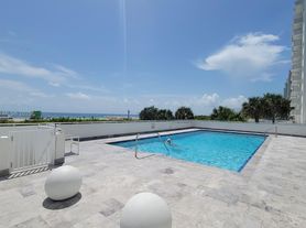 401 Ocean Dr