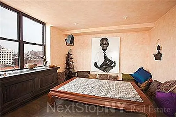 Sold by NextStopNY | media 16