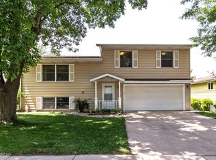 2501 27th Ave NW, Rochester, MN 55901