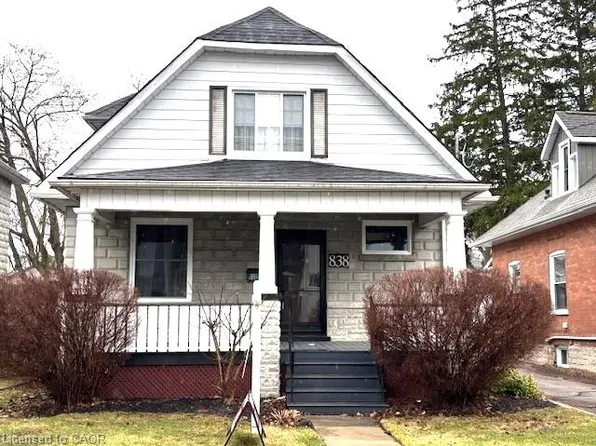 838 Moore St, Cambridge, ON N3H 3B8
