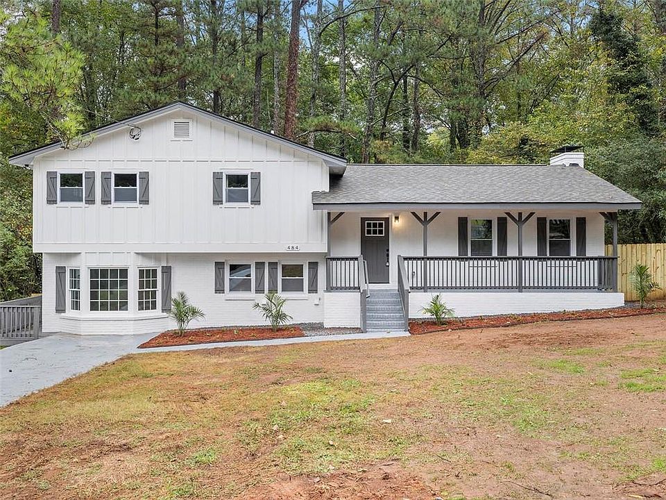 1st image of 484 Stockwood Dr