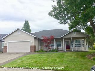 225 Keystone Way, Eagle Point, OR 97524