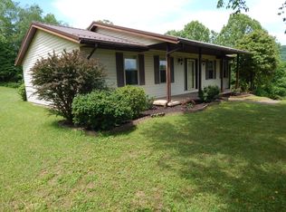 83 McHenry Ln, Smithville, WV 26178