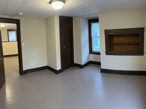 2nd image of 145 South St #1/2