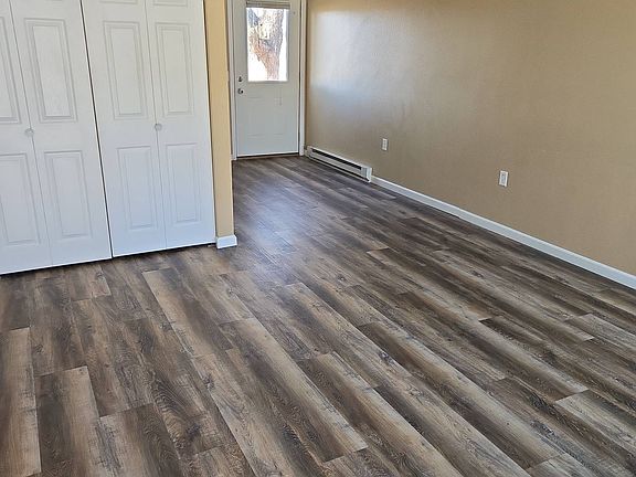 3rd image of 503 W Elm Dr #13