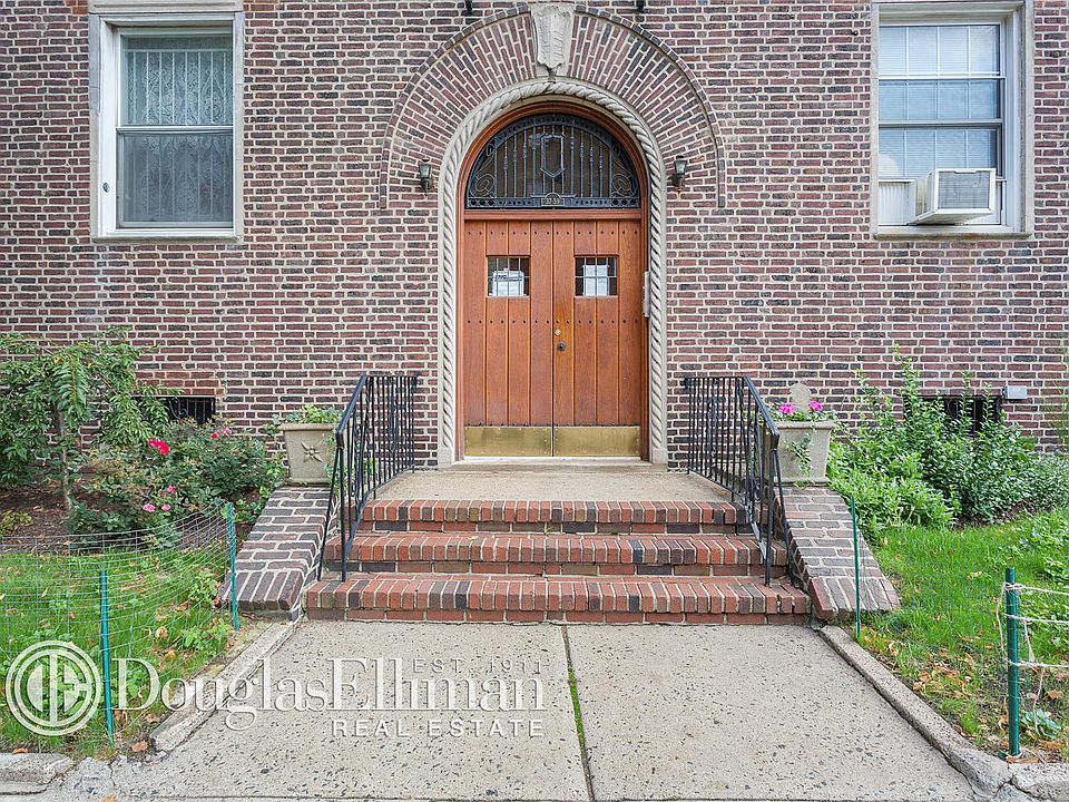 1st image of 3759 84th St #21