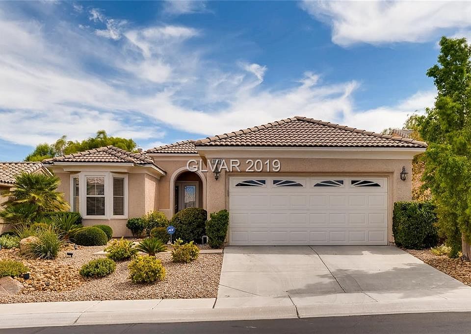 1st image of 10315 Luna Magico Ave