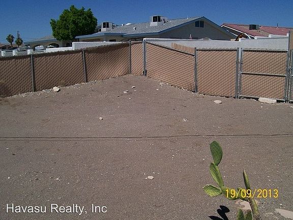 4th image of 3017 Caliente Dr