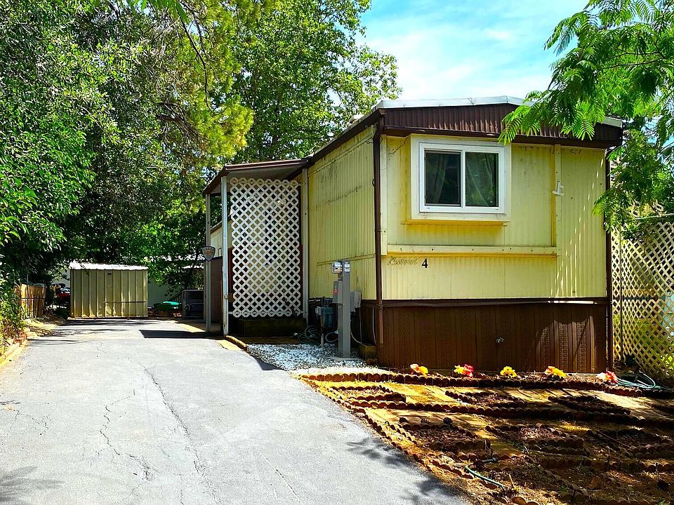 1st image of 12125 Lake Blvd Space 4