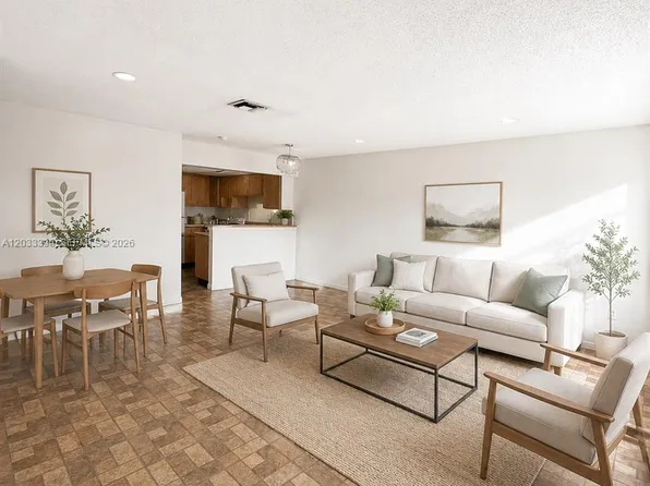 8480 SW 154th Circle Ct APT 924, Miami, FL 33193