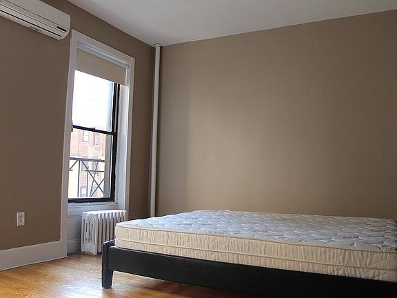 Bedroom - bed