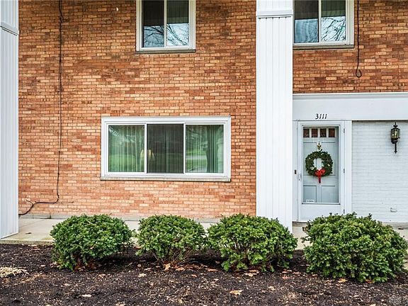 3rd image of 3111 Southdale Dr