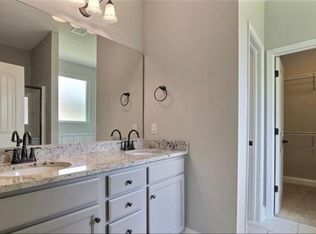 107 Red Oak Ln, Rincon, GA 31326