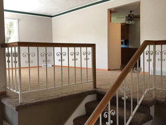 4th image of 4409 N 96th Ave