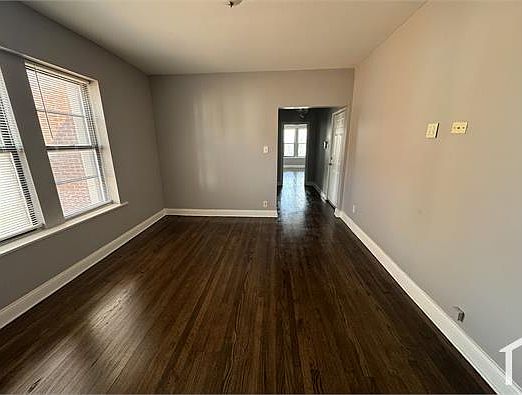 5th image of 7914 S Wabash Ave #3