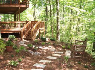 108 Willow Ln, Oak Ridge, TN 37830