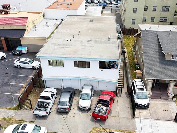 2nd image of 2426 57th Ave