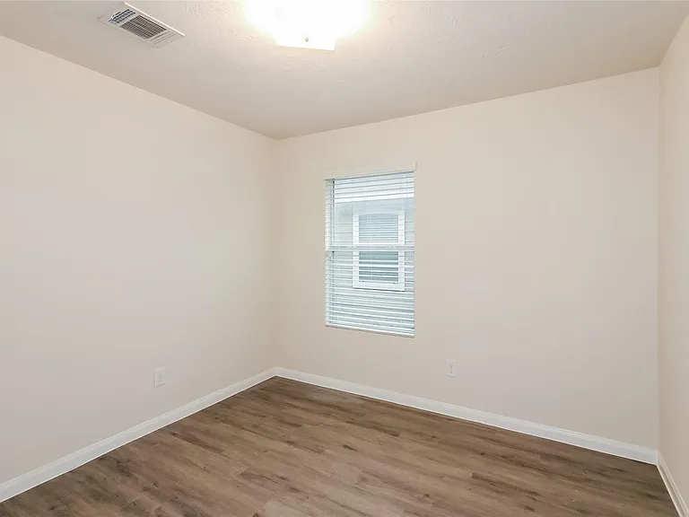 5538 Plantation Forest Dr — Photo 10