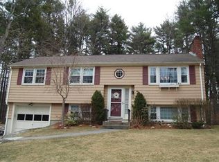 24 Pine St, Bedford, MA 01730