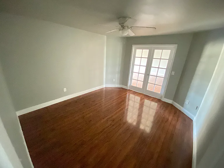 413 NW 16th Pl — Photo 25