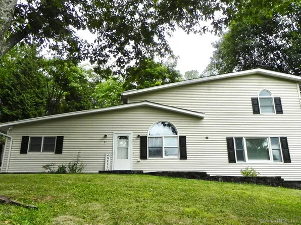 47 Valley View Lane, New Milford, CT 06776