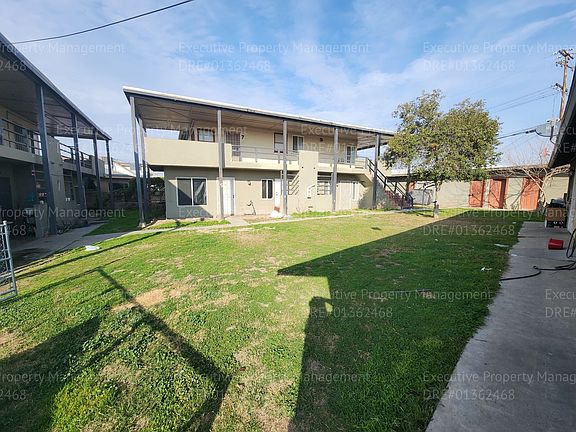 3rd image of 2190 Monterey St #9