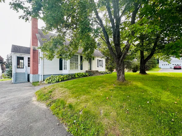 1 Pilgrim Road, Caribou, ME 04736